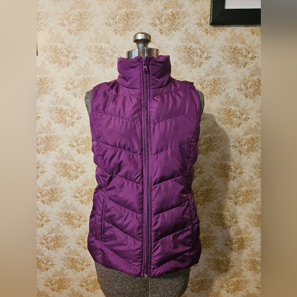 Lands End Xsmall Puple Puffer Vest